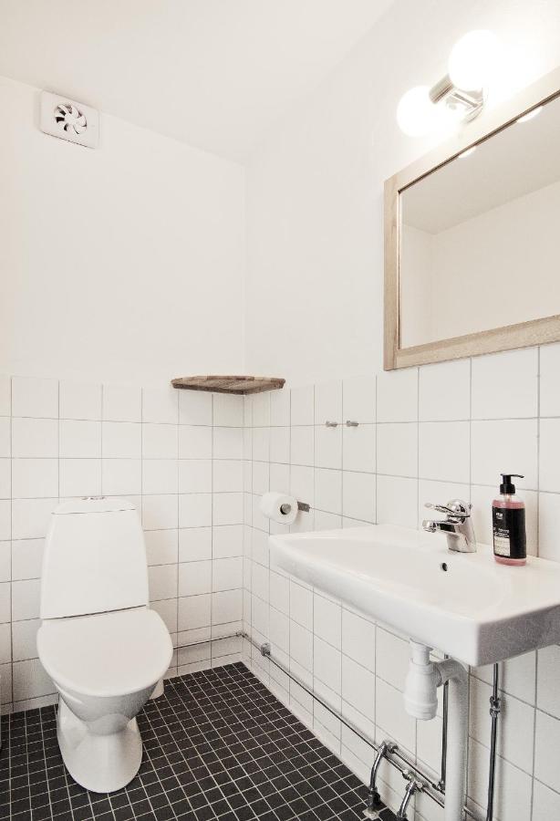 Kaptenshuset Hotell Kivik Habitación foto